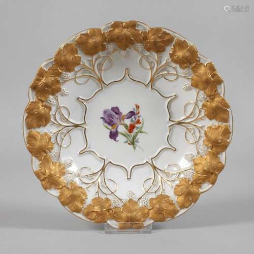 Meissen Prunkschale "Blume 2"