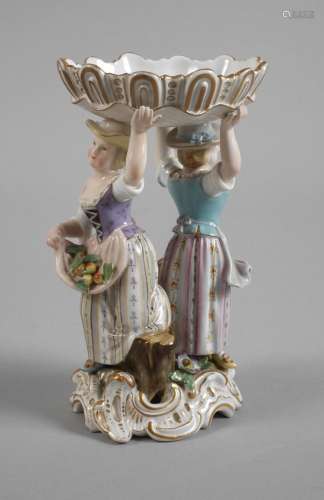 Meissen "Mädchen mit Gewürzschale"