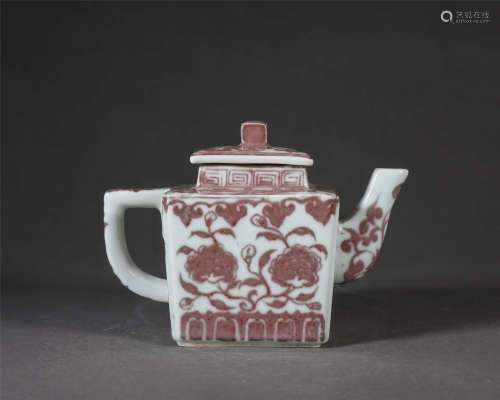 釉里红茶壶