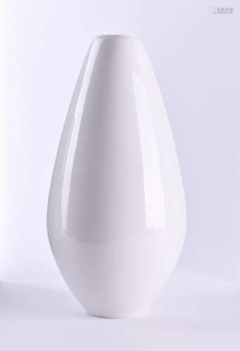 Vase KPM Berlin, Trude Petri