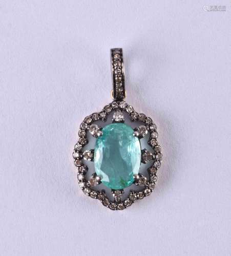Smaragd - diamond pendant