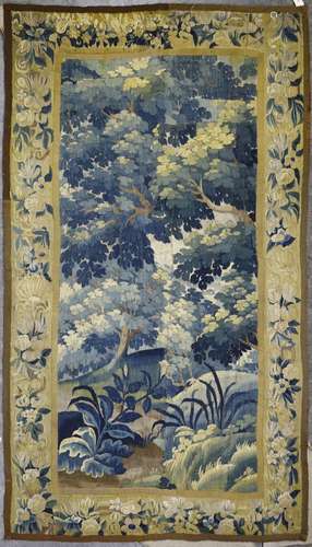 AUBUSSON<br />
Tapisserie verdure dans une large bordure fle...