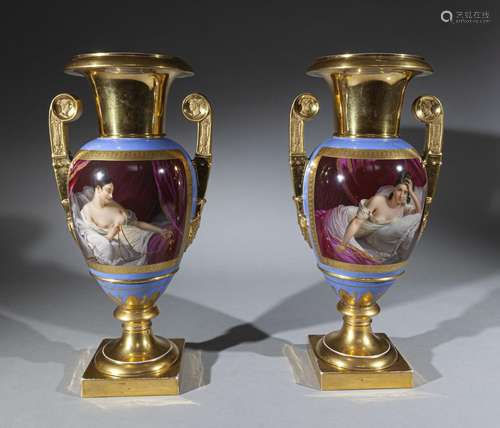 PARIS, Manufacture P. DEROCHE<br />
Paire de grands vases en...