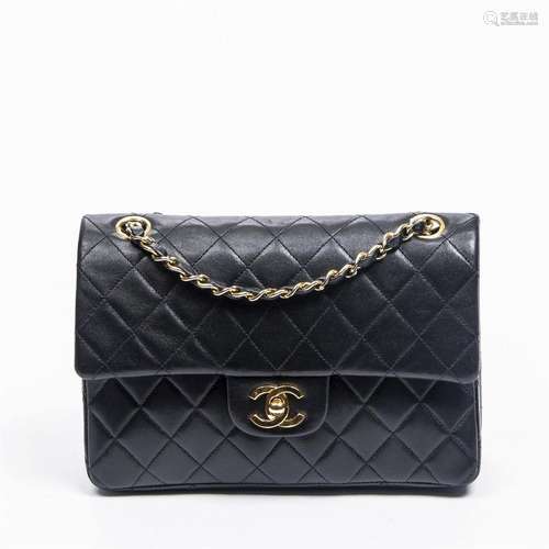 Chanel Quilted Leather Vintage Classic Double Flap Bag