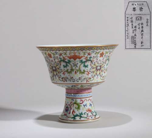 CHINESE PORCELAIN FAMILLE ROSE FLOWER STEM BOWL