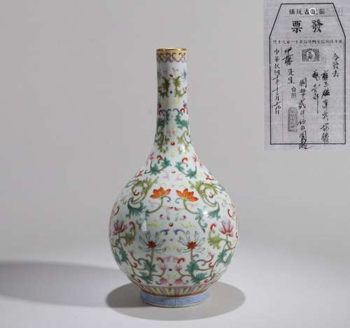 CHINESE PORCELAIN FAMILLE ROSE FLOWER VASE