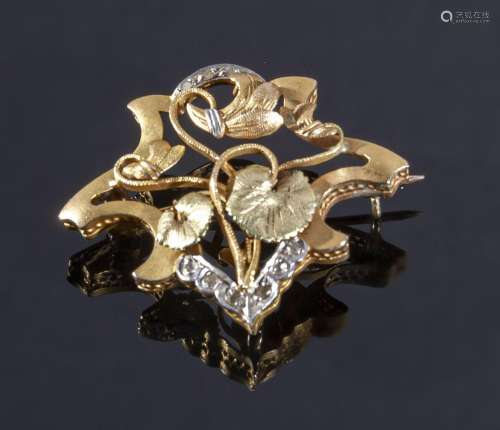 Broche faisant porte montre en or 18K (750°/°°) de plusieurs...