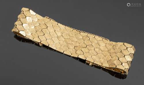 Bracelet ruban en or jaune 18K (750°/°°) à maillons hexagona...