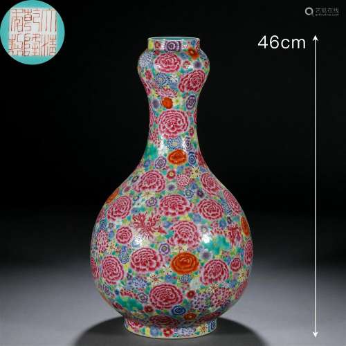 A Chinese Falangcai and Gilt Mille Fleur Garlic Head Vase