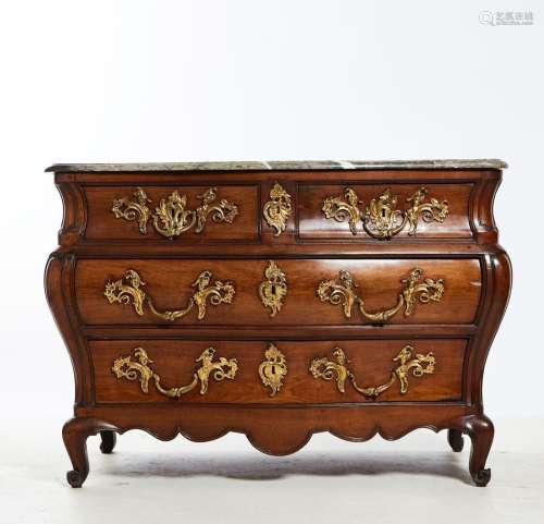 COMMODE BORDELAISE de style Louis XV en acajou massif moulur...