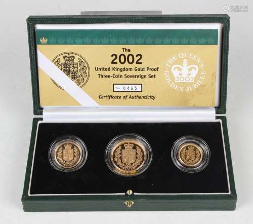 An Elizabeth II Royal Mint gold proof three-coin set 2002, c...