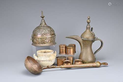 A GROUP OF MIDDLE EASTERN METALWARE ITEMS, 20TH CENTURY AND ...