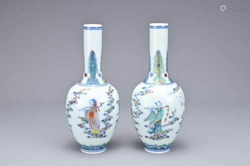 A PAIR OF CHINESE DOUCAI ENAMELLED EIGHT IMMORTALS PORCELAIN...