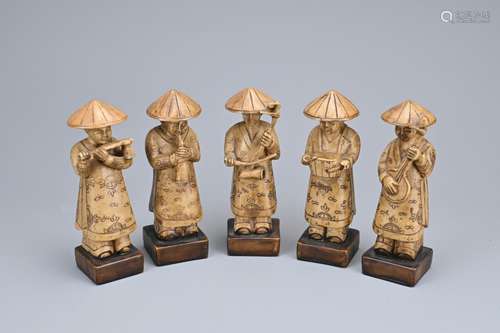 FIVE CHINESE VINTAGE CARVED SOAPSTONE FIGURES