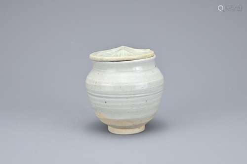 A CHINESE QINGBAI GLAZED COVERED PORCELAIN JAR, SONG / YUAN ...