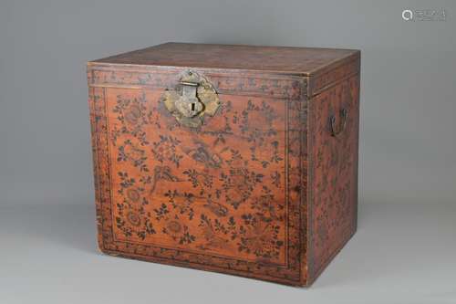 A CHINESE LACQUER PENWORK WOODEN TEA CHEST, MID-19TH CENTURY