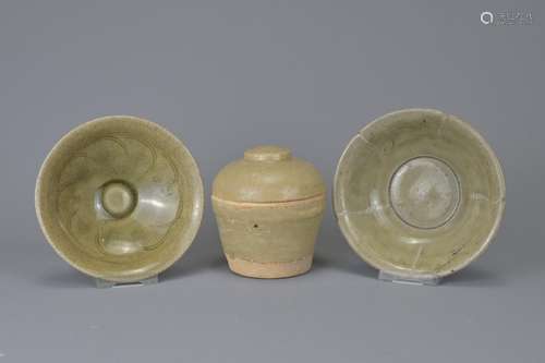 THREE CHINESE CELADON ITEMS, SONG DYNASTY