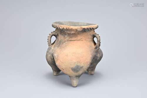 A CHINESE NEOLITHIC POTTERY TRIPOD, QIJIA CULTURE