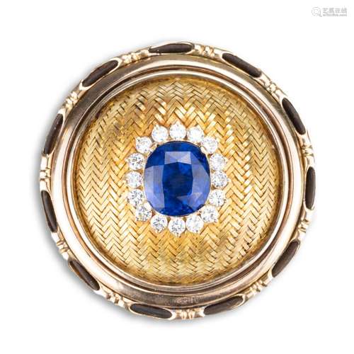 A STUNNING BURMESE SAPPHIRE, DIAMOND AND GOLD PENDANT, WITH ...