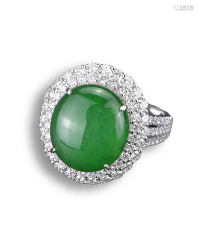 AN 18KT WHITE GOLD, DIAMOND AND JADEITE DRESS RING