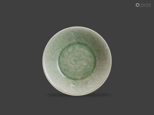 A Longquan Celadon Dish, Northern Song Dynasty北宋 龙泉窑粉青...