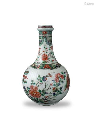 A 'famille verte ' Bottle Vase,  Kangxi 清康熙 五彩凤凰纹瓶