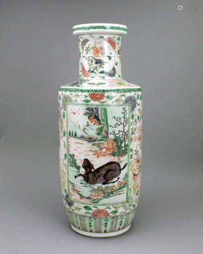 A 'famille verte ' Rouleau Vase, Qing dynasty 清 五彩开光棒槌...