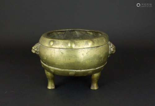 A Bronze Tripod Censer, Li Ding, 18th century 18世纪 铜三足香...