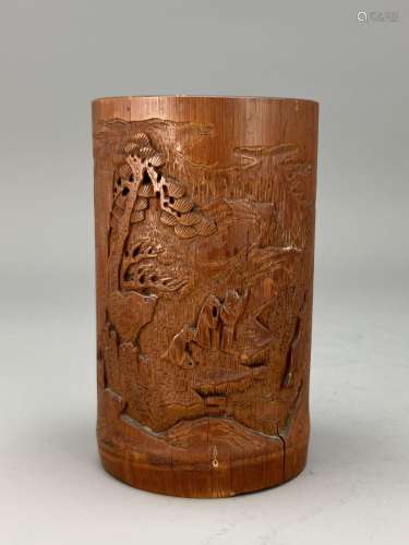 A Bamboo Brushpot, c.1800 约1800年 竹雕笔筒一件