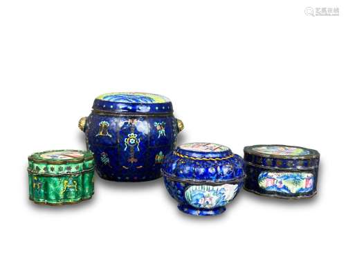 A Group of Canton Enamel Boxes and Covers, 19th century 19世...