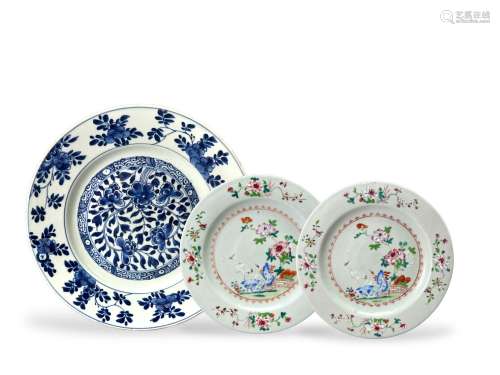 A Pair of 'famille rose'Plates, and a Blue and White Plate, ...