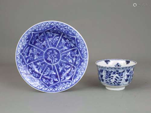 A Blue and White Saucer and a Cup, Qing dynasty 清 青花杯碟一...