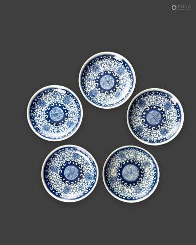 A Set of Five Blue and White Saucers, Qing dynasty 清 青花碟...