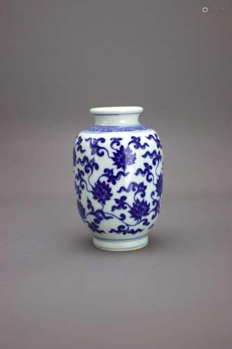 A blue and white ovoid Vase,Six character mark of Yongzheng ...