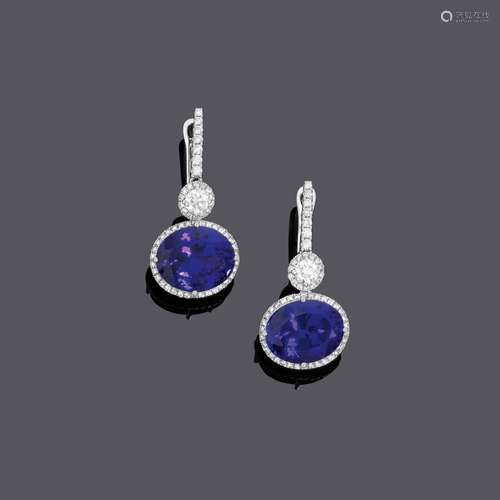 PENDENTIFS D'OREILLES TANZANITE-DIAMANT.Or blanc 750, 12g.Bo...