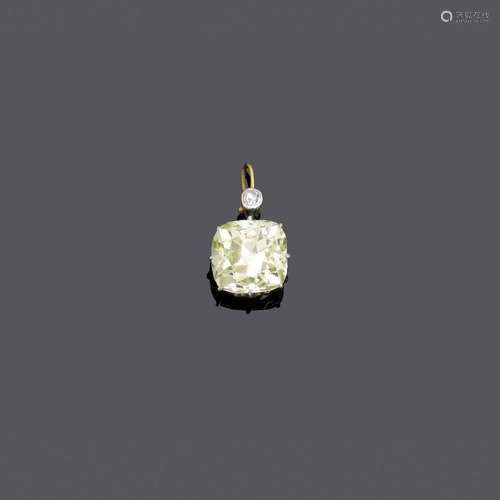 PENDENTIF DIAMANT, vers 1900.Argent sur or jaune, 3g.Pendent...