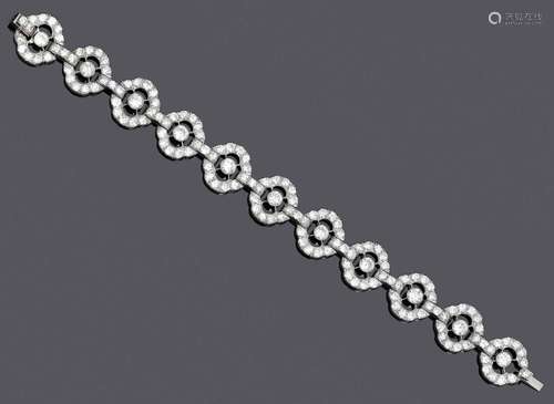 BRACELET EN DIAMANT.Platine, 27g.Bracelet décoratif de style...