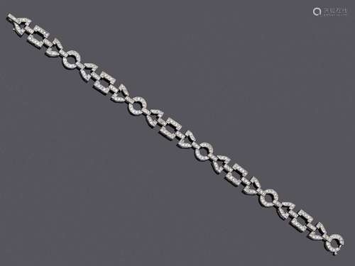 BRACELET EN DIAMANT.Or blanc 585, 15g.Bracelet sportif et él...