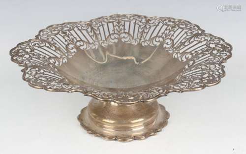 A George V silver tazza with foliate pierced decoration and ...