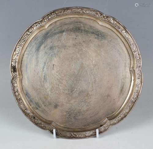 A late 19th/early 20th century Chinese silver circular card ...