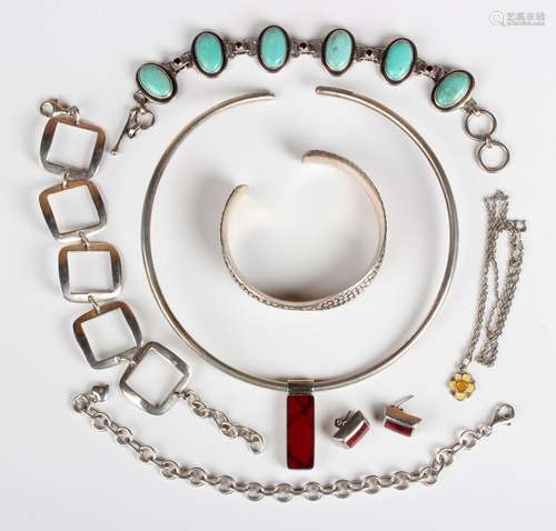 A collection of mostly silver and silver mounted jewellery, ...