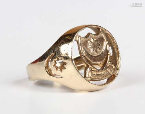 A 9ct gold ring, designed as the shield of Portsmouth Footba...