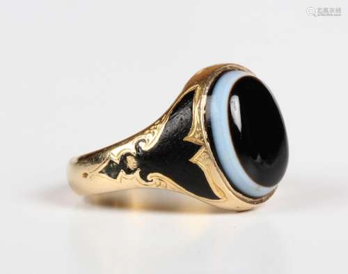 A Victorian 18ct gold, banded agate and black enamelled mour...
