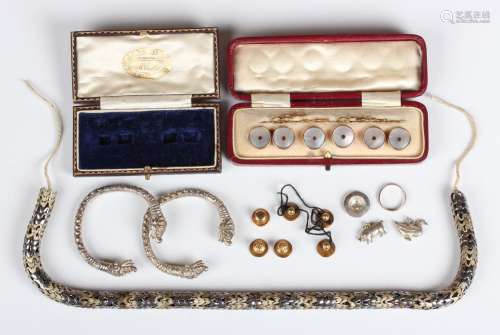 A small group of jewellery, including a pair of Edwardian 9c...