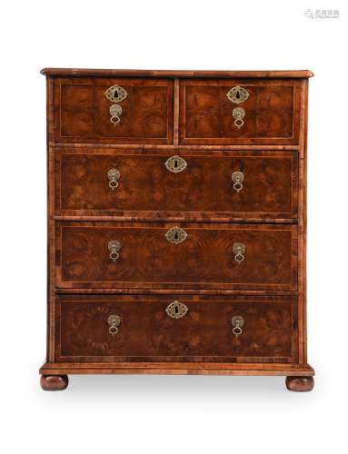 A WILLIAM & MARY OLIVE WOOD 'OYSTER' VENEERED CHEST OF D...