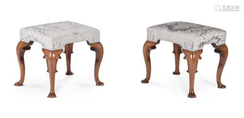 A PAIR OF WALNUT STOOLS, IN GEORGE I STYLE, FIRST HALF 20TH ...