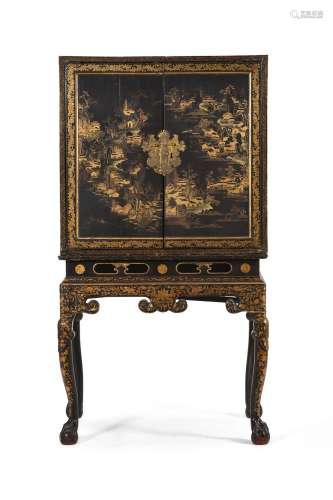 A CHINESE EXPORT LACQUER CABINET ON STAND, LATE 18TH/EARLY 1...