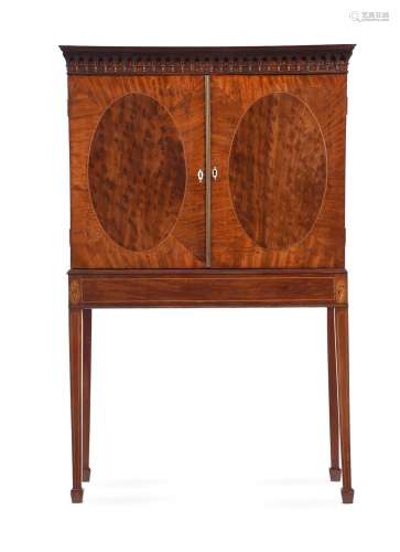 Y A GEORGE III MAHOGANY COLLECTOR'S CABINET ON STAND, CIRCA ...