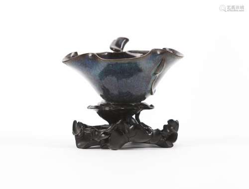 A flambe-glazed Shiwan ware bowl