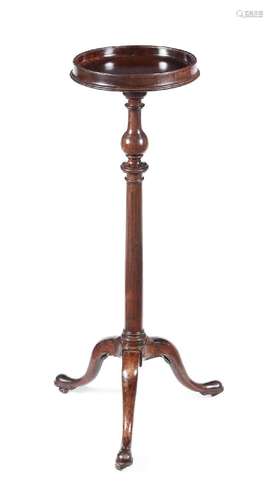 A GEORGE II MAHOGANY TORCHERE STAND, CIRCA 1730